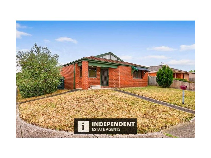 1 Monash way, Cranbourne North VIC 3977
