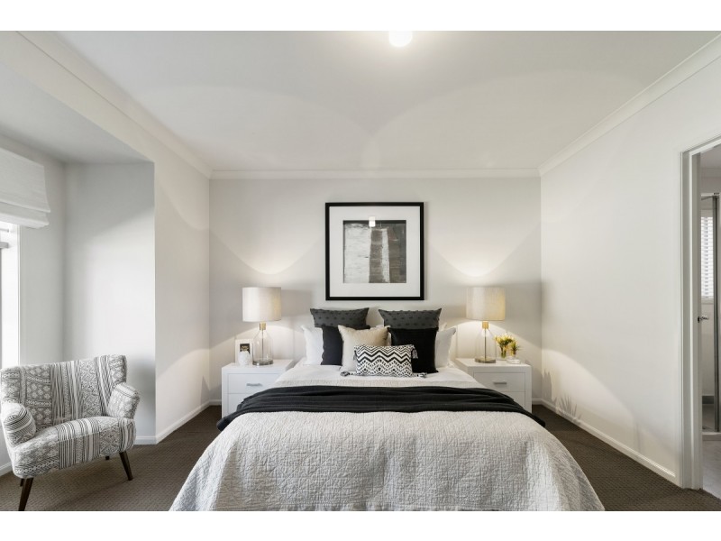 100 Alisma boulevard, Cranbourne North VIC 3977