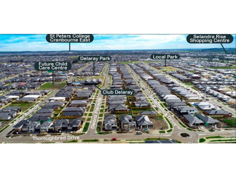 168 Thoroughbred drive, Clyde North VIC 3978