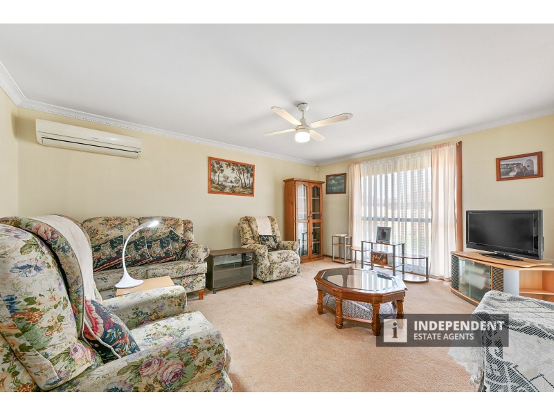 8/8-10 Lorraine st, Dandenong VIC 3175