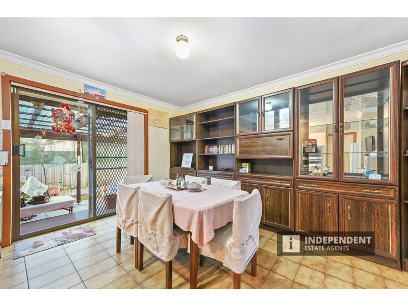 8/8-10 Lorraine st, Dandenong VIC 3175