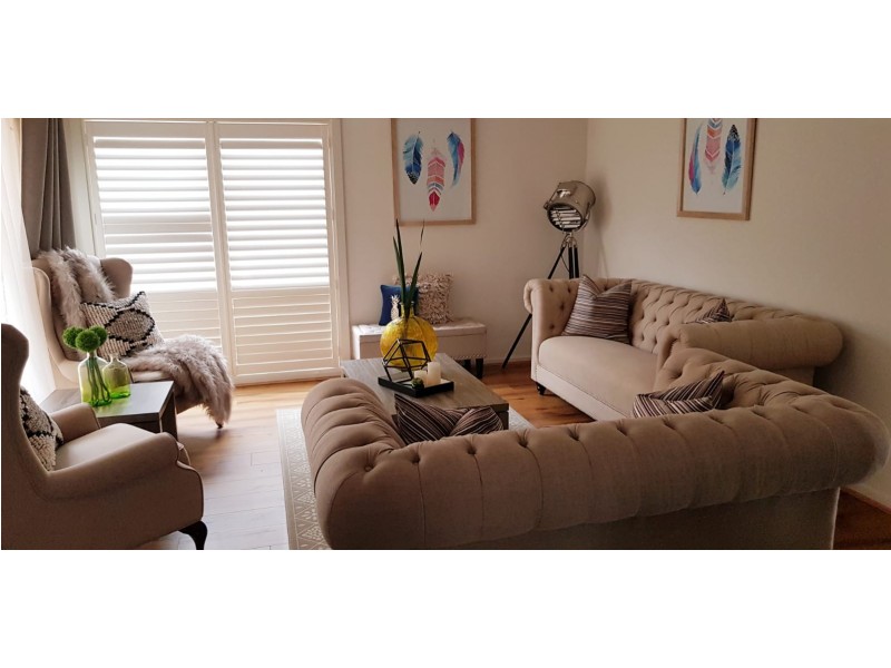 6 Abbeygate way, Cranbourne West VIC 3977