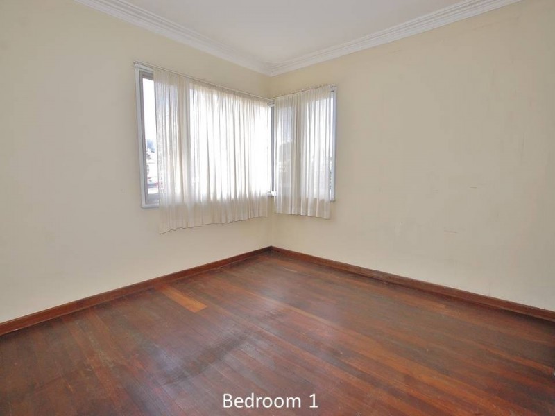 135 Hayes Avenue, Dianella WA 6059