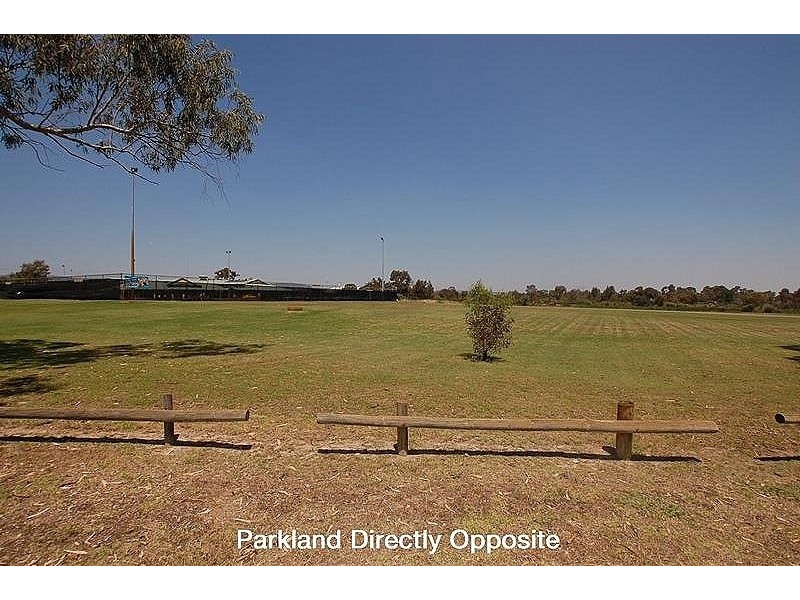 60 Patterson Drive, Middle Swan WA 6056