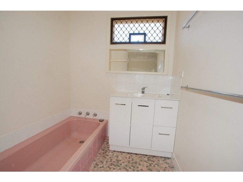 28 Shand Street, Dianella WA 6059