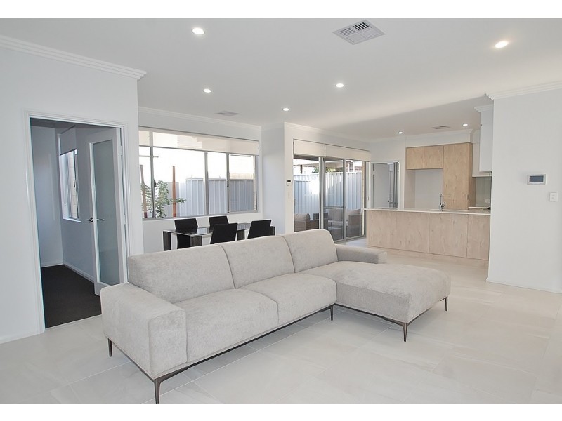 13 Valentine Avenue, Dianella WA 6059