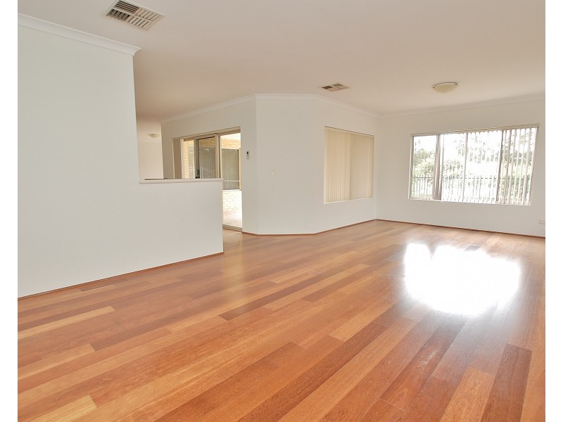 9 Convallis Vista, The Vines WA 6069