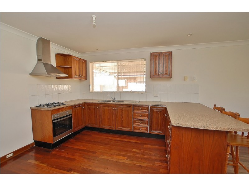 16 Nelligan Street, Dianella WA 6059