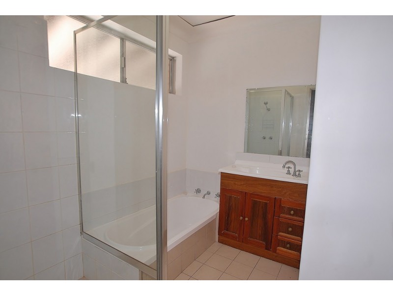 16 Nelligan Street, Dianella WA 6059