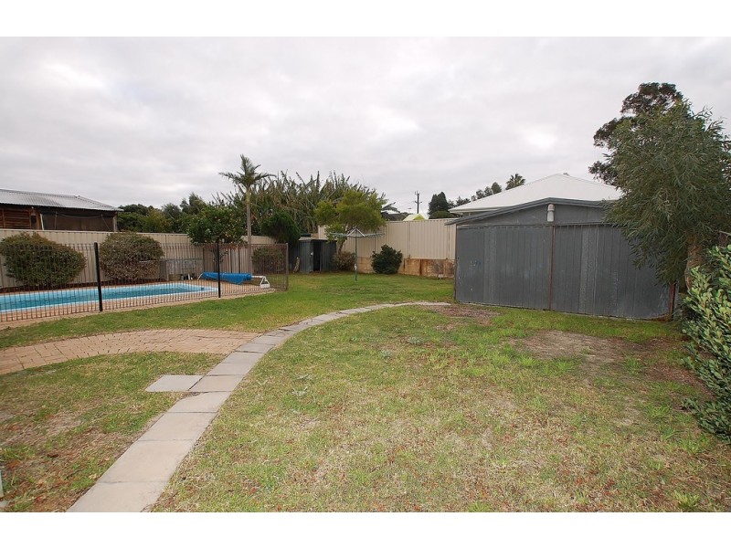 16 Nelligan Street, Dianella WA 6059