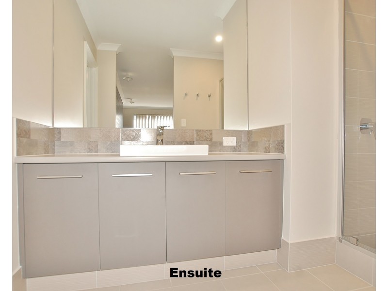 10 Slade Avenue, Ellenbrook WA 6069