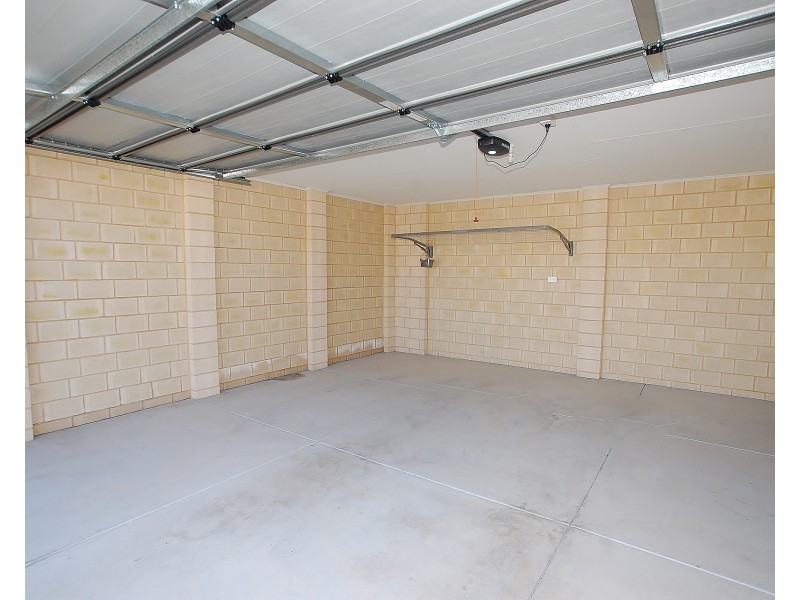 10 Slade Avenue, Ellenbrook WA 6069