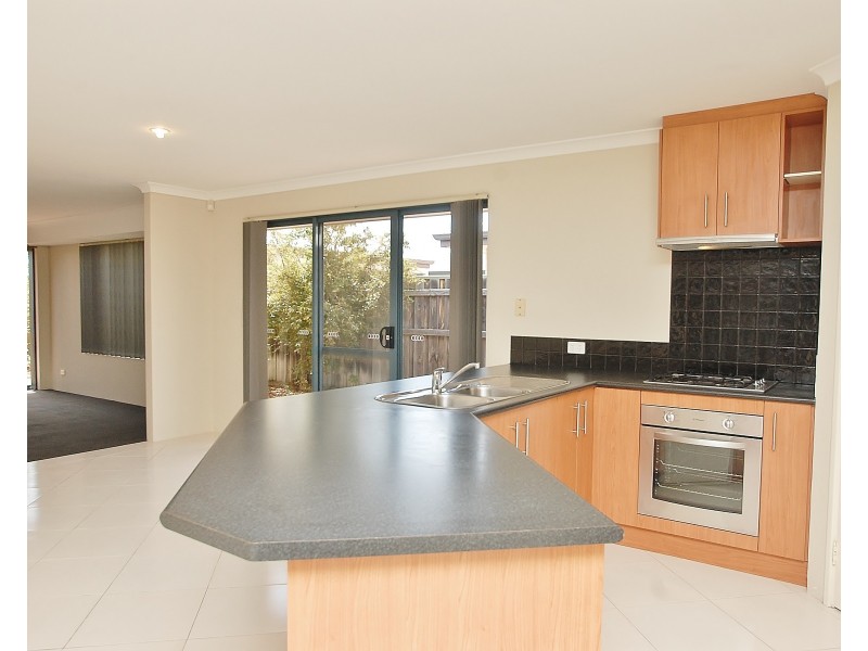 1 Strathmore Parkway, Ellenbrook WA 6069