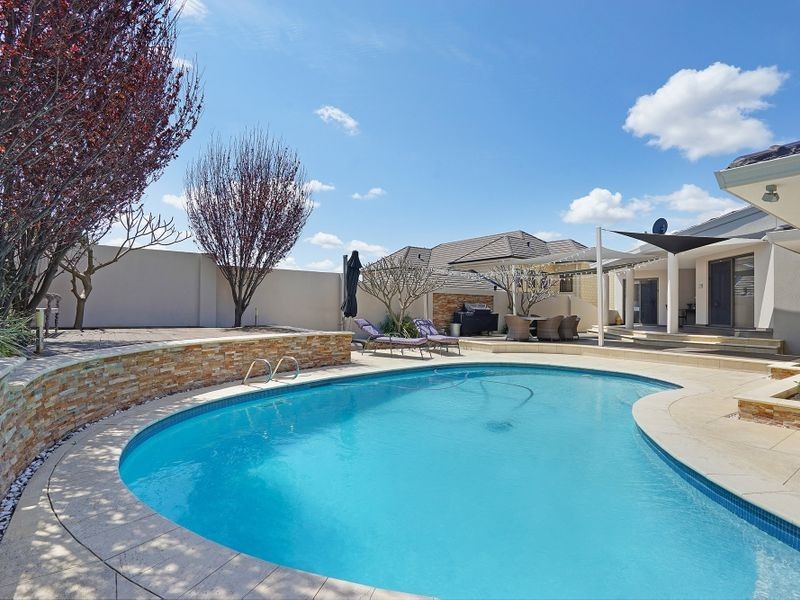 1 Cascade Avenue, Dianella WA 6059