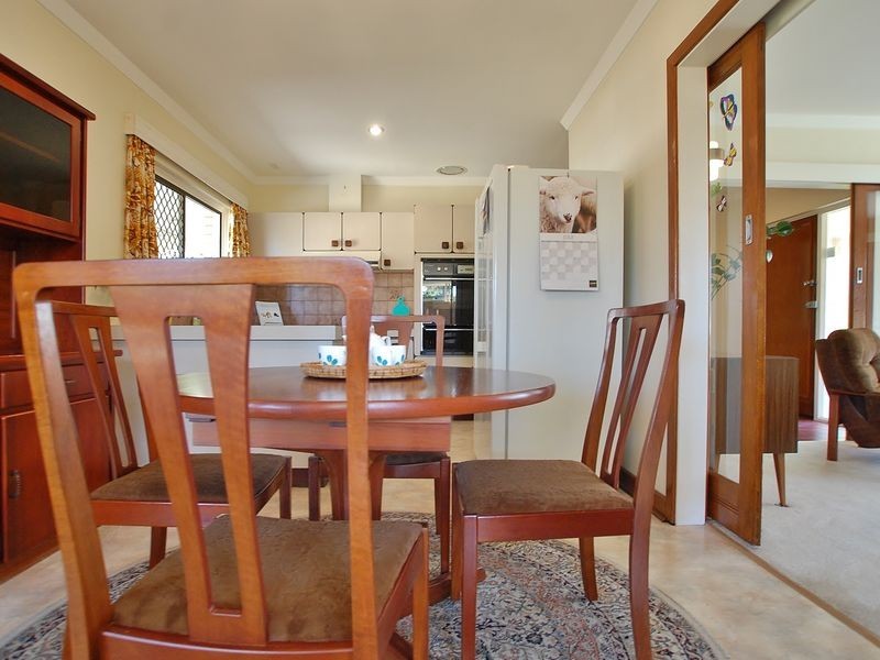 139 Howes Crescent, Dianella WA 6059