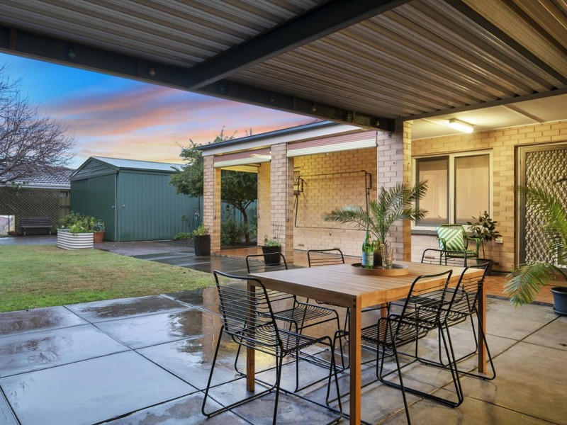 12 Barnes Avenue, Marleston SA 5033