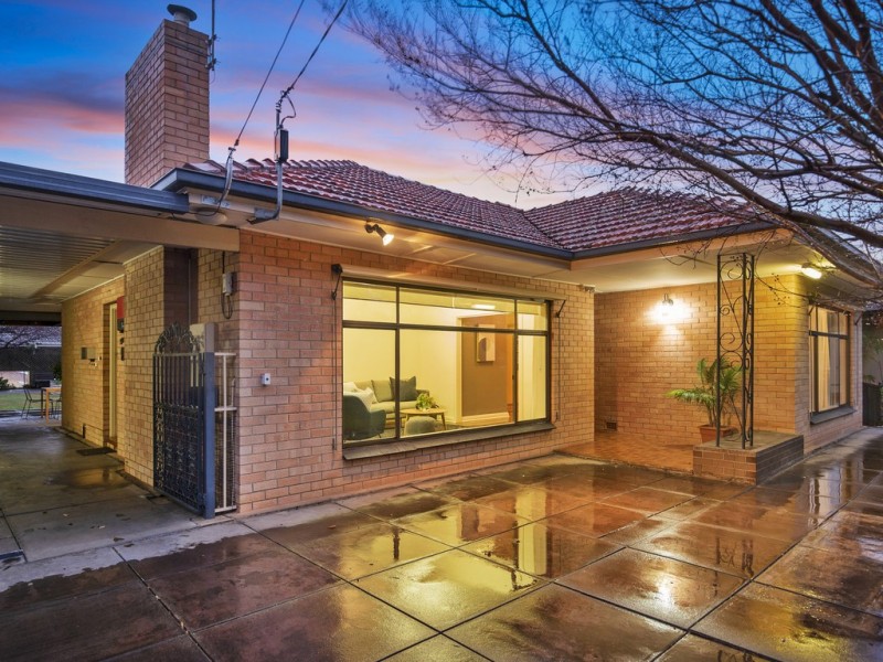 12 Barnes Avenue, Marleston SA 5033