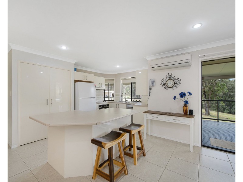 5 Fenton Drive, King Creek NSW 2446