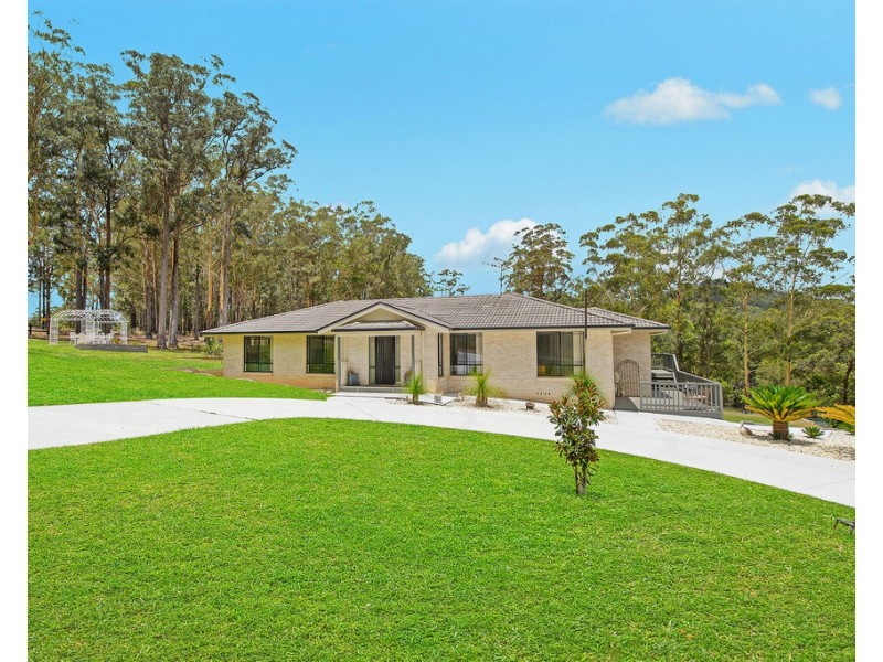 5 Fenton Drive, King Creek NSW 2446