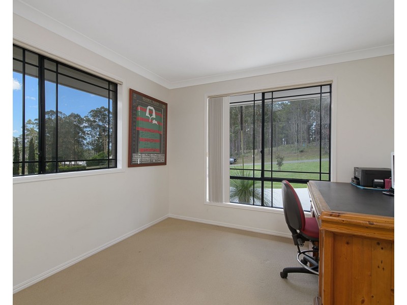 5 Fenton Drive, King Creek NSW 2446