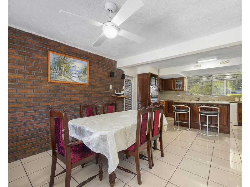 11 Woodland Grove, Wauchope NSW 2446