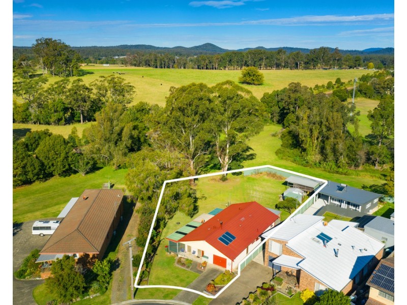 9 Azalea Avenue, Wauchope NSW 2446