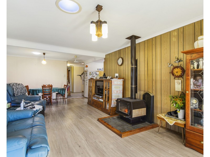 9 Azalea Avenue, Wauchope NSW 2446