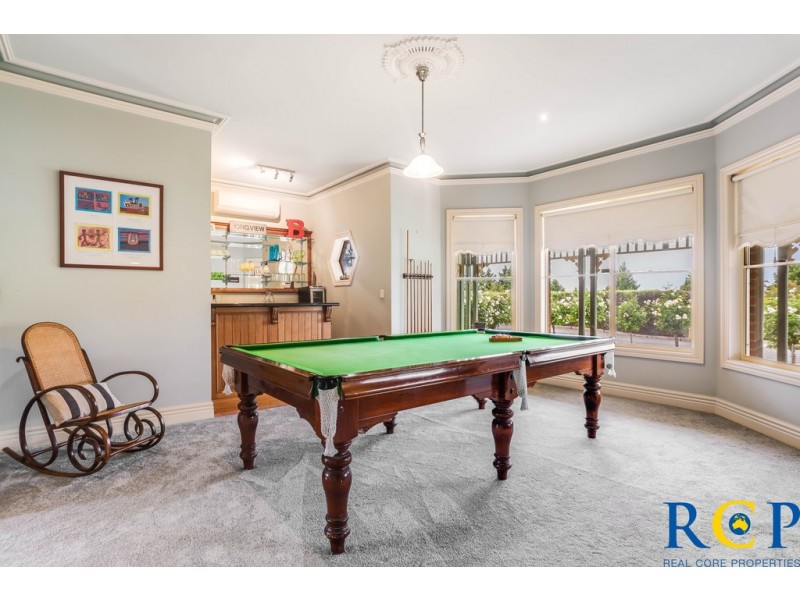 Lovely Banks VIC 3221