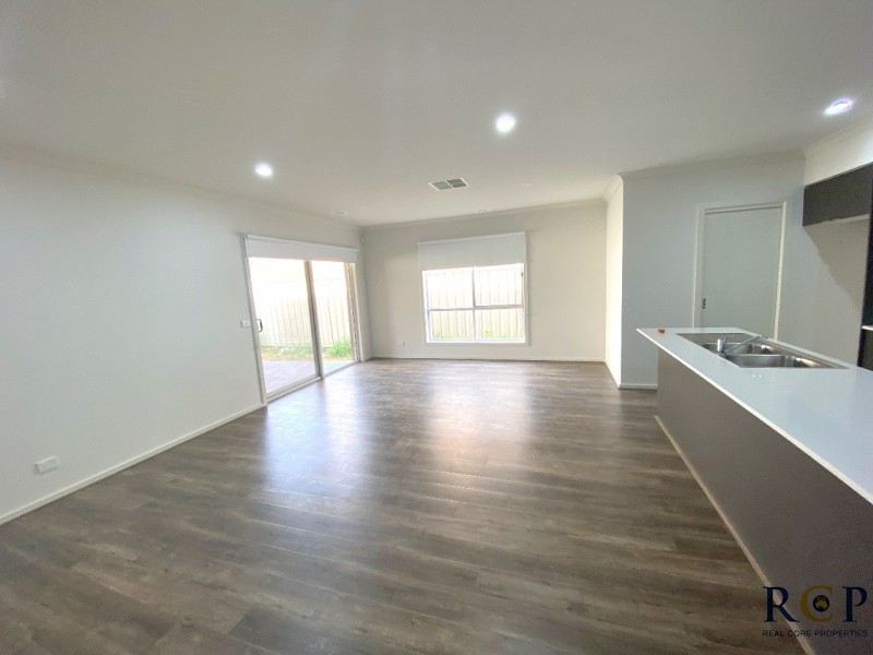 35 Bishopsgate Avenue, Tarneit VIC 3029