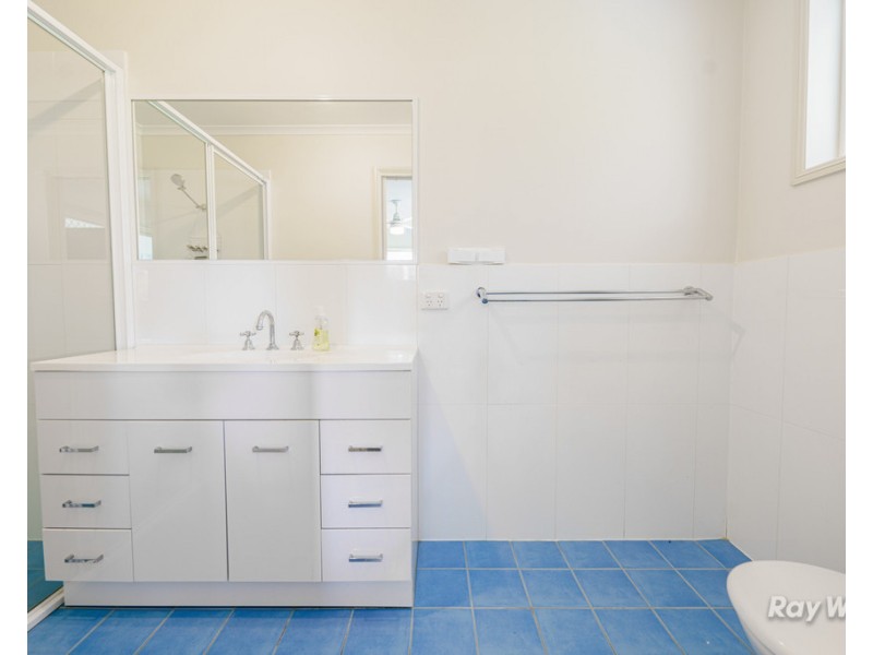 36 Lake Russell Drive, Emerald Beach NSW 2456