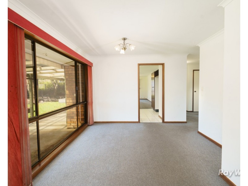 8 Barnes Street, Woolgoolga NSW 2456