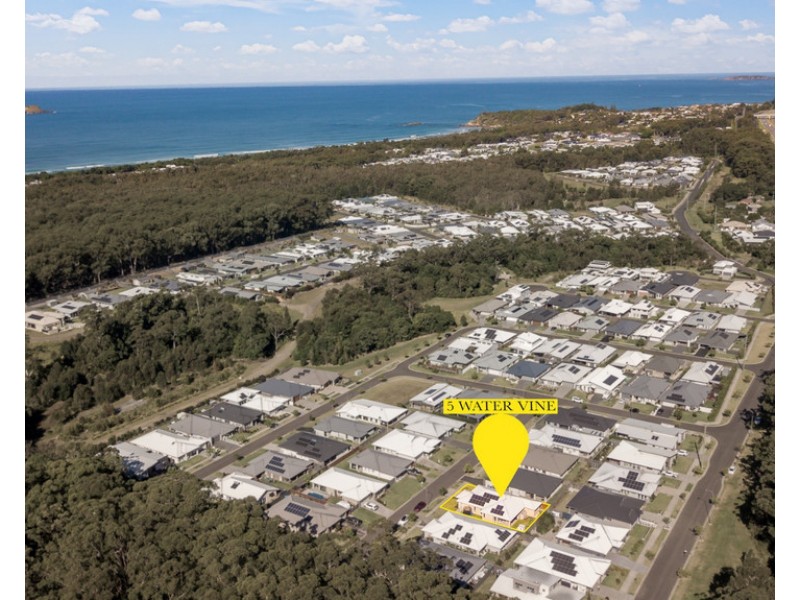 5 Water Vine Street, Sapphire Beach NSW 2450