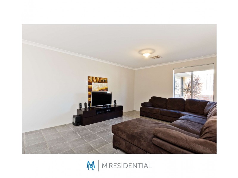 4a Bassett Street, Willagee WA 6156