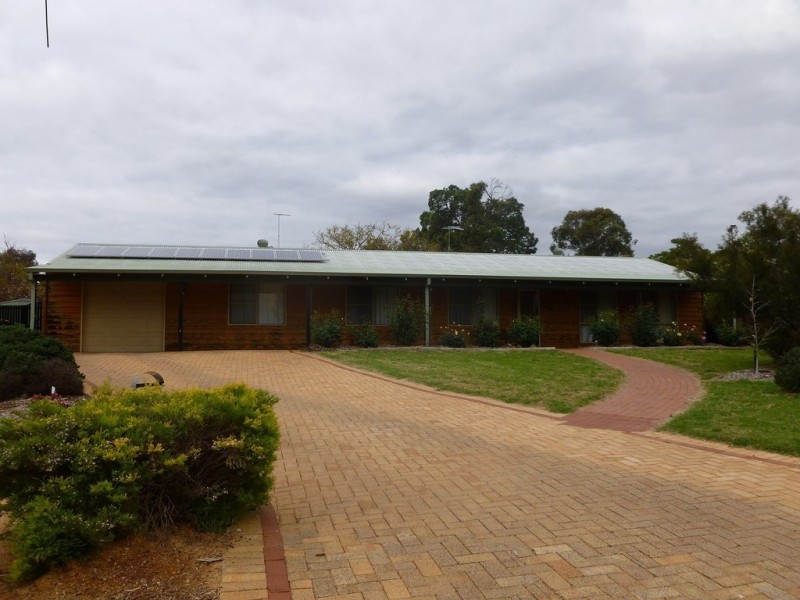 20 James Street, Swan View WA 6056