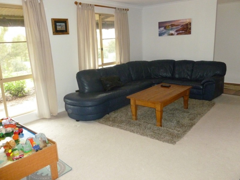 20 James Street, Swan View WA 6056