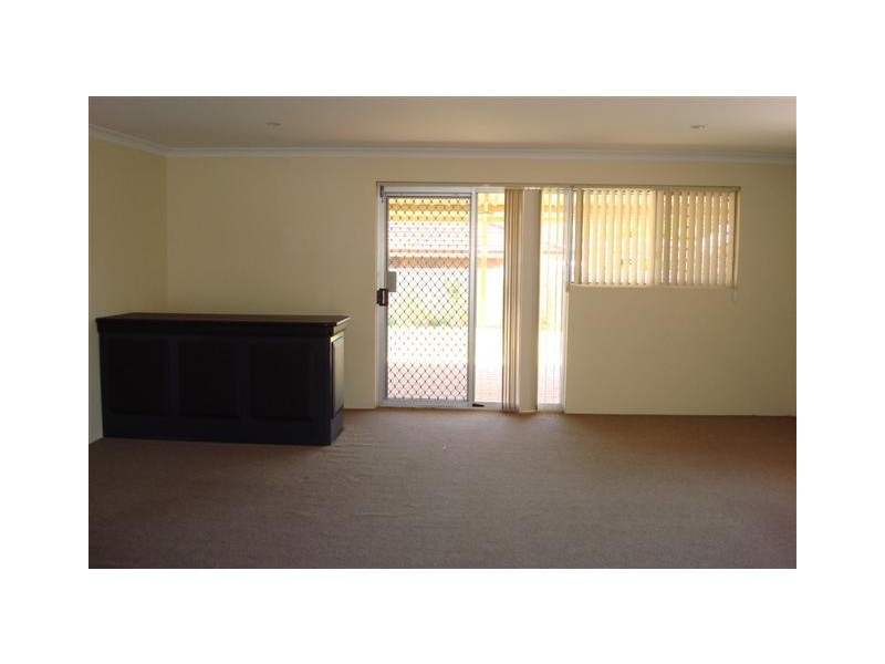2 Scales Way, Spearwood WA 6163