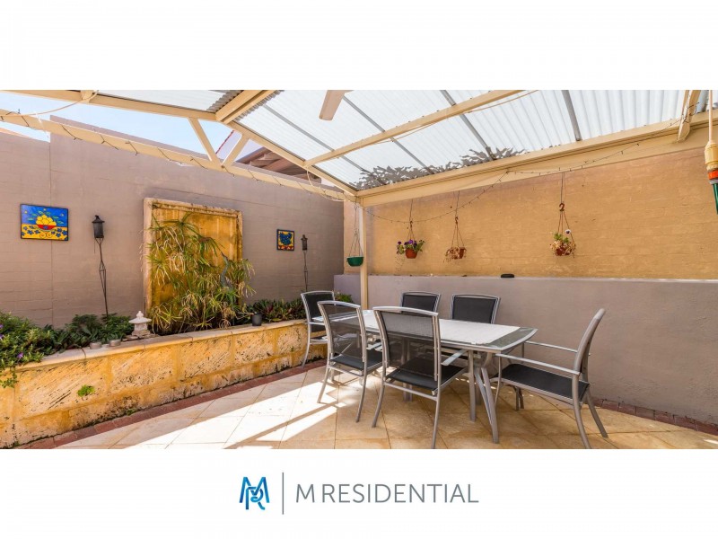 1/4 Onslow Street, South Perth WA 6151