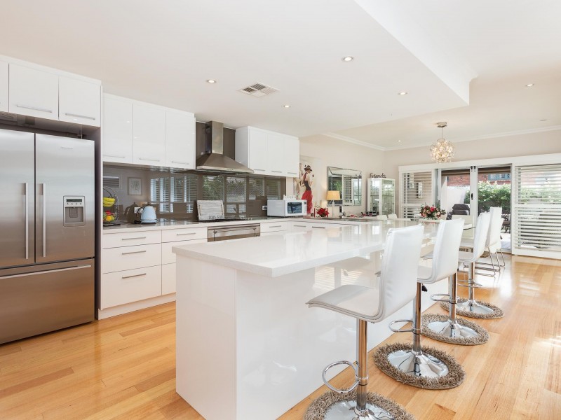 213A Labouchere Road, Como WA 6152