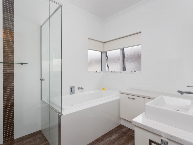 213A Labouchere Road, Como WA 6152