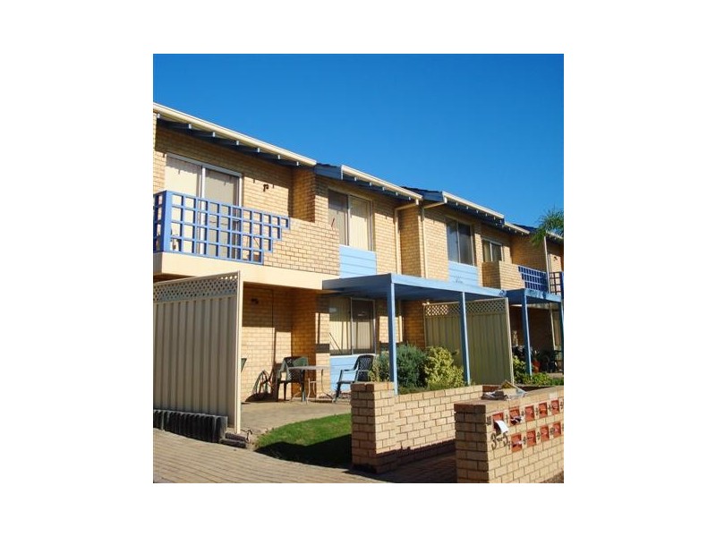 8/5 Brookside Avenue, South Perth WA 6151