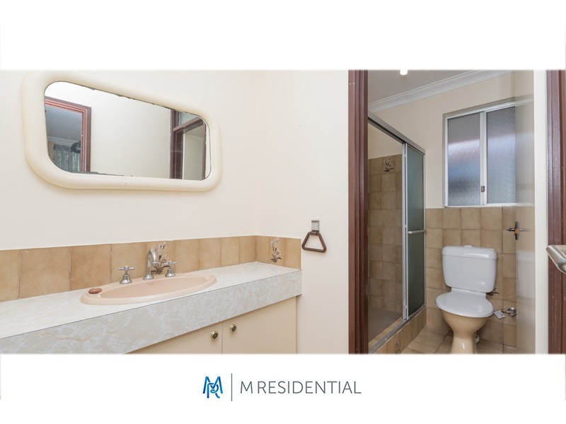 33 Jones Street, Stirling WA 6021