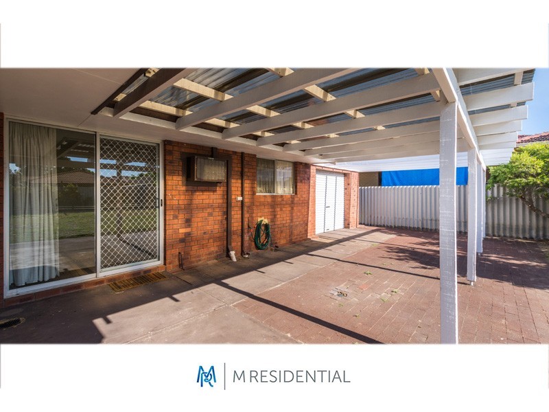 33 Jones Street, Stirling WA 6021