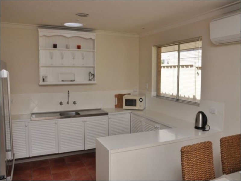 1/6 Manning Terrace, South Perth WA 6151