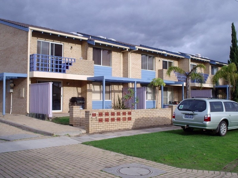 6/5 Brookside Avenue, South Perth WA 6151