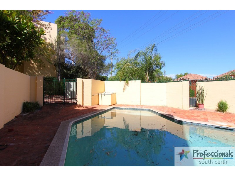 19/21 Leonard Street, Victoria Park WA 6100