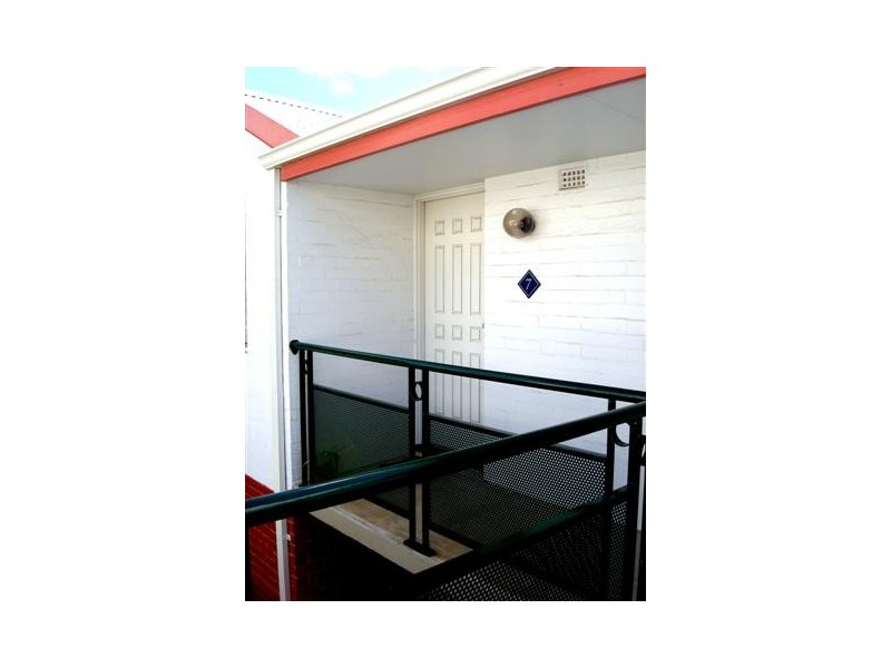 7/281 Mill Point Road, South Perth WA 6151