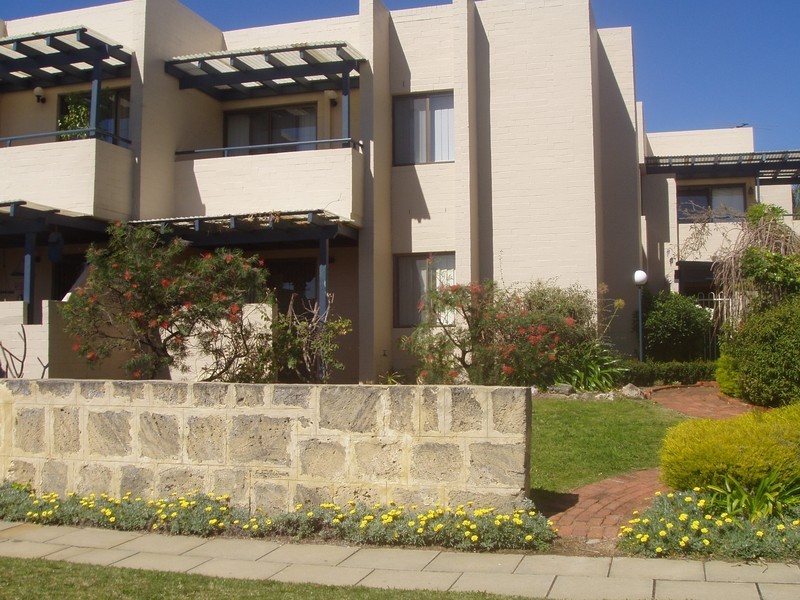 6/1 Brookside Avenue, South Perth WA 6151