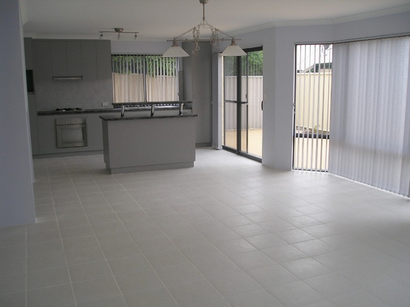 2/44 Brandon Street, Kensington WA 6151