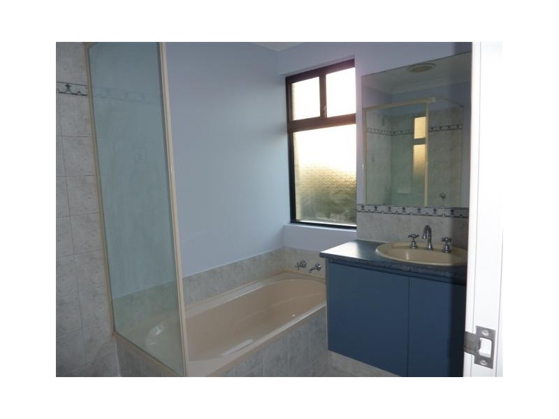 2/44 Brandon Street, Kensington WA 6151