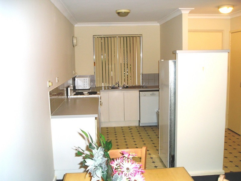 16/281 Mill Point Road, South Perth WA 6151